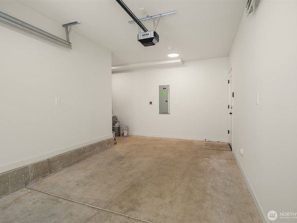 7342 20th Avenue NW, Seattle WA 98117