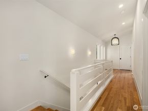 7342 20th Avenue NW, Seattle WA 98117