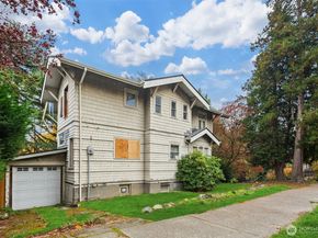 2540 34th Avenue S, Seattle WA 98144