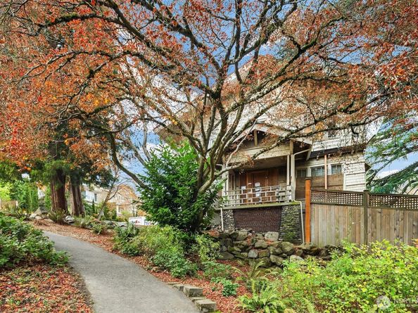 2540 34th Avenue S, Seattle WA 98144