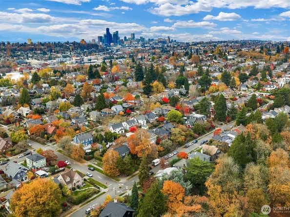 2540 34th Avenue S, Seattle WA 98144
