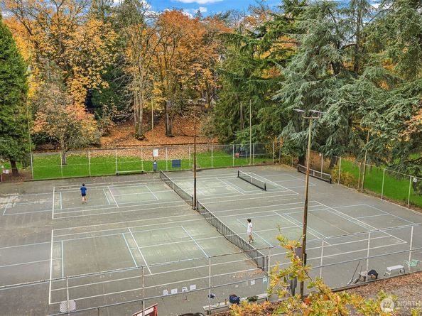 2540 34th Avenue S, Seattle WA 98144