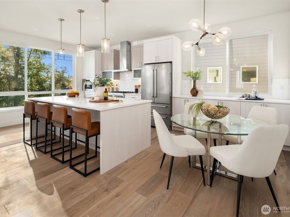 4572 22nd Avenue SW, Seattle WA 98106