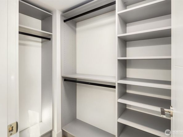 4572 22nd Avenue SW, Seattle WA 98106