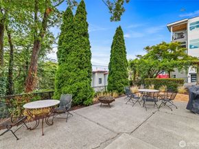 2915 Franklin Avenue E A, Seattle WA 98102