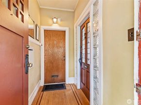 2915 Franklin Avenue E A, Seattle WA 98102