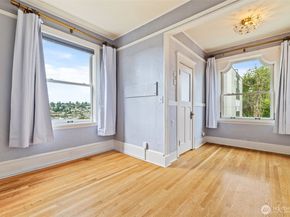 2915 Franklin Avenue E A, Seattle WA 98102