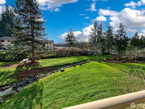 23001 Lakeview Drive I206, Mountlake Terrace WA 98043