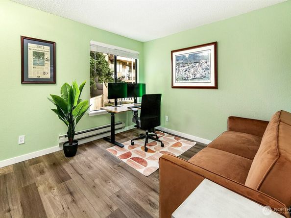 23001 Lakeview Drive I206, Mountlake Terrace WA 98043