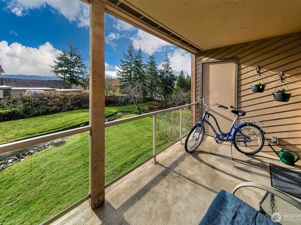 23001 Lakeview Drive I206, Mountlake Terrace WA 98043