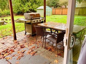 20932 W 49th Avenue, Lynnwood WA 98036