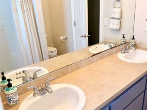 20932 W 49th Avenue, Lynnwood WA 98036