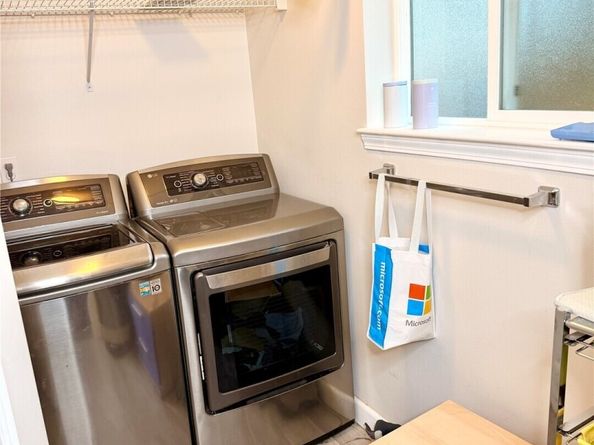 20932 W 49th Avenue, Lynnwood WA 98036