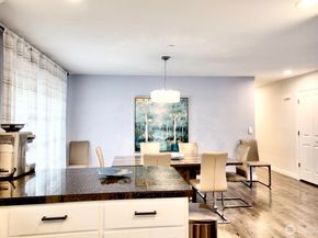 20932 W 49th Avenue, Lynnwood WA 98036