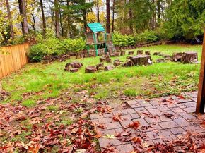 20932 W 49th Avenue, Lynnwood WA 98036