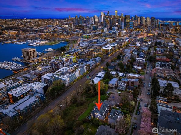 1416 6th Avenue N, Seattle WA 98109