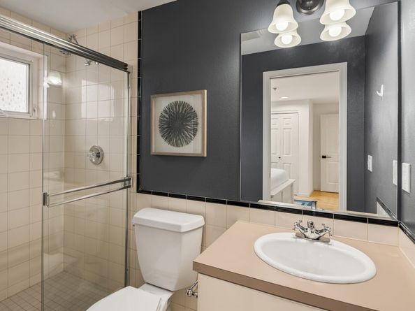 1416 6th Avenue N, Seattle WA 98109