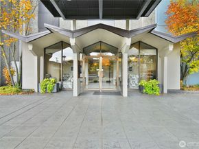 521 5th Avenue W 804, Seattle WA 98119