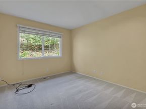 19225 SE 25th St, Sammamish WA 98075