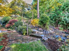 19225 SE 25th St, Sammamish WA 98075