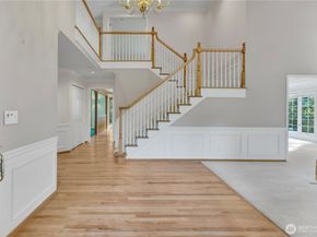 19225 SE 25th St, Sammamish WA 98075