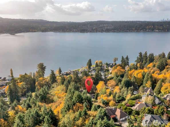 19225 SE 25th St, Sammamish WA 98075