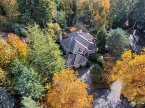 19225 SE 25th St, Sammamish WA 98075