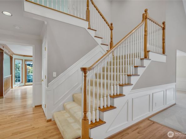 19225 SE 25th St, Sammamish WA 98075