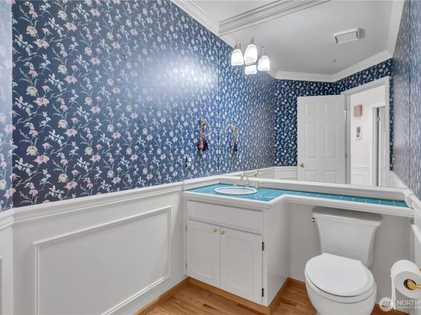 19225 SE 25th St, Sammamish WA 98075