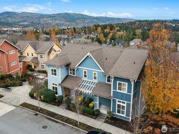 1952 18th Avenue NE, Issaquah WA 98029