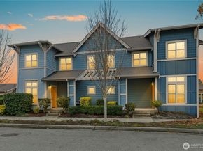 1952 18th Avenue NE, Issaquah WA 98029