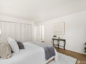 1414 9th Avenue N 105, Edmonds WA 98020