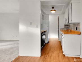 18904 NW 8th Avenue 230, Shoreline WA 98177