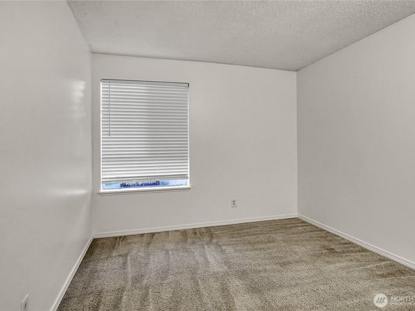 18904 NW 8th Avenue 230, Shoreline WA 98177