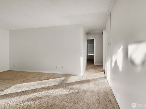 18904 NW 8th Avenue 230, Shoreline WA 98177