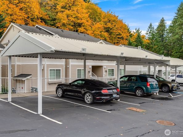 805 Harrington Place SE 3143, Renton WA 98058