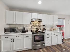 310 Index Place SE, Renton WA 98056