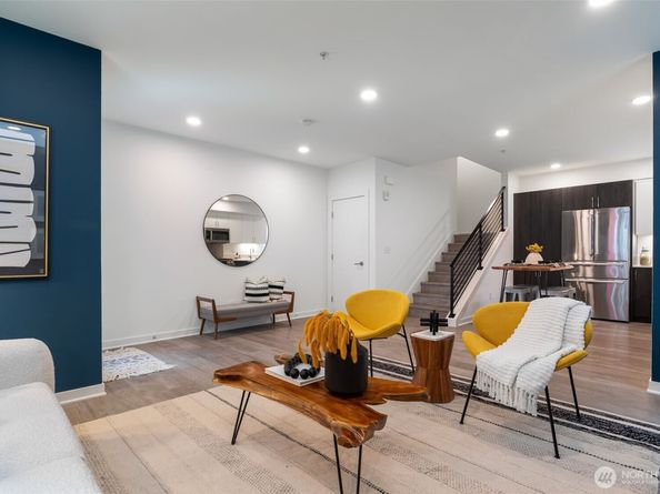 8581 Mary Avenue NW, Seattle WA 98117