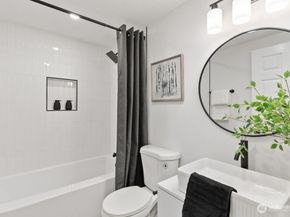 6226 NE 198th Street, Kenmore WA 98028