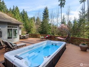 16432 57th Avenue SE, Snohomish WA 98296