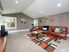 16432 57th Avenue SE, Snohomish WA 98296