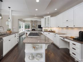 16432 57th Avenue SE, Snohomish WA 98296