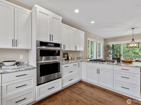 12009 SE 81st Lane, Newcastle WA 98056