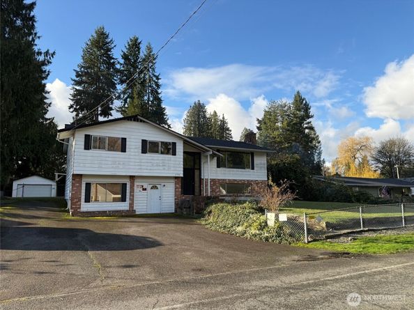2506 101st Avenue NE, Lake Stevens WA 98258