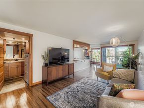 3200 W Commodore Way 206, Seattle WA 98199