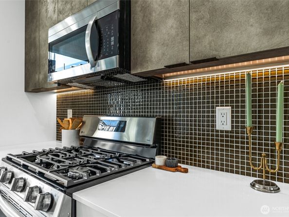 12512 35th Avenue NE B, Seattle WA 98125