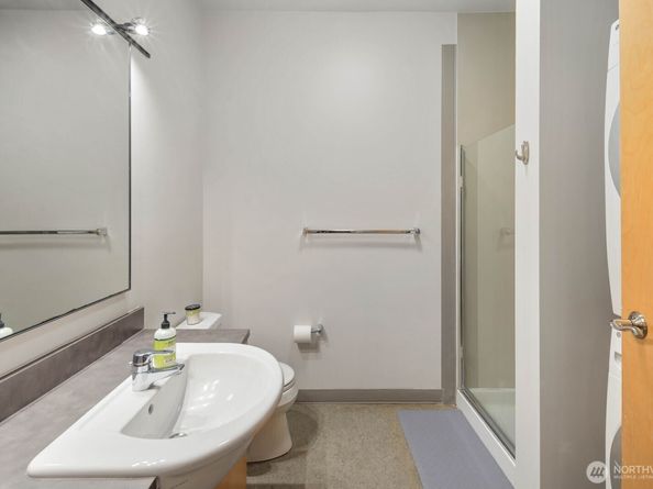 81 Vine Street 406, Seattle WA 98121