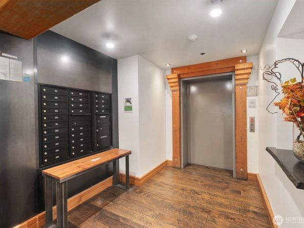 81 Vine Street 406, Seattle WA 98121