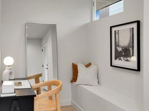 6514 23rd Avenue NE, Seattle WA 98115