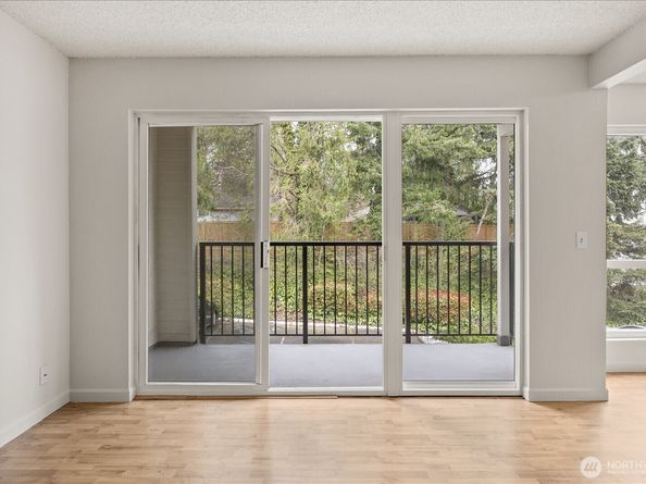 12631 NE 9th Place C205, Bellevue WA 98005